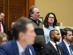 Melihat CEO TikTok Shou Zi Chew Dihajar Anggota DPR AS Selama 5 Jam