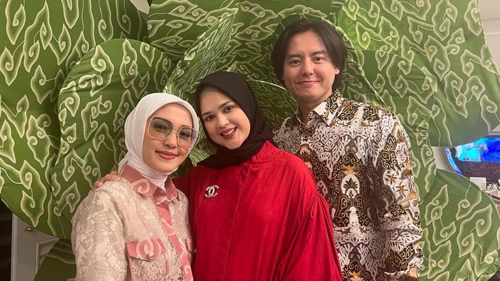 Cut Meyriska dan Roger Danuarta