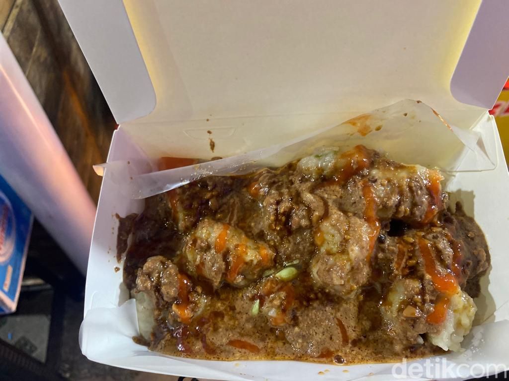 Di Pusat Kuliner G Town Square Bisa Buka Puasa dengan Steak hingga Claypot