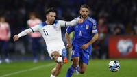 Ya Ampun Grealish... Gawang Kosong Malah Nggak Gol