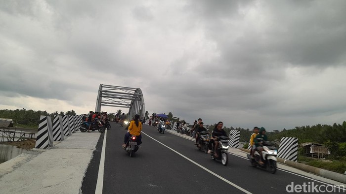 Jembatan Wiradinata Ranga Jipang di Pangandaran akan ditutup sementara.