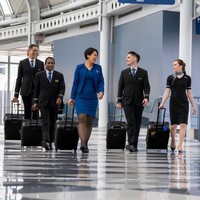 Sebelumnya Kayleigh sempat mengaku bahwa kehidupannya jadi lebih baik setelah jadi pramugari. Meski tidak diketahui penyebab pasti transgender tersebut mengakhiri hidup di usia 25 tahun, ia memang sempat bergelut dengan depresi, termasuk karena pekerjaan.Foto: Instagram Kayleigh Scott