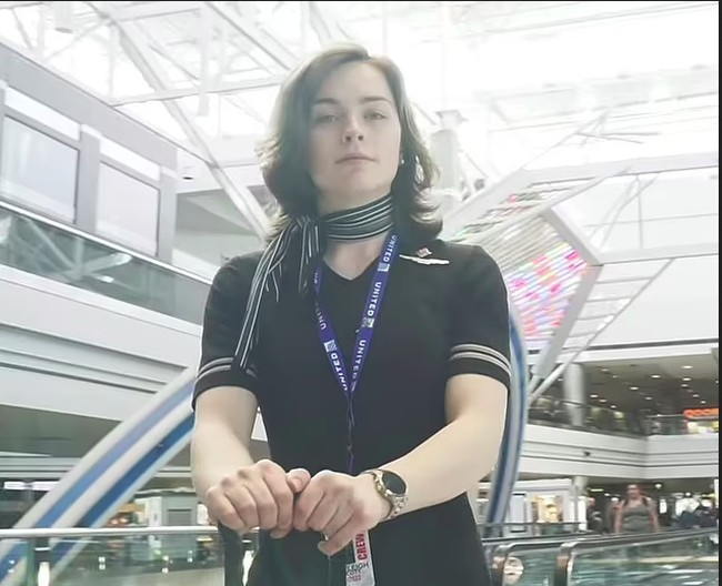 Aku bisa bebas dari rantai-rantai dan itu membantuku sampai hari ini. Aku hidup dengan percaya diri dengan diriku yang sebenarnya, ungkapnya dalam iklan.Foto: YouTube