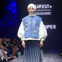 Inilah koleksi Artkea Stripes & IKYK di Muslim Fashion Festival 2023. Foto: Mohammad Abduh/Wolipop.