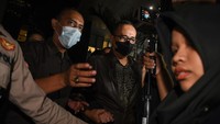 Kini Rafael telah dipecat dari Kemenkeu. PPATK juga menyebut ada temuan transaksi mencurigakan terkait Rafael dan telah memblokir rekening terkait Rafael.