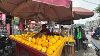 Timun suri ini dijual dengan harga Rp 13.000/kilogram.  