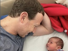 Selamat! Mark Zuckerberg Dikaruniai Anak Ketiga