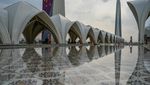 Potret Masjid Al Jabbar Jadi Spot Ngabuburit Favorit di Bandung