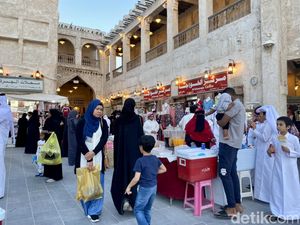 Puasa Ramadan Masyarakat Qatar, Ada Takjil Kurma dan Restoran Tetap Buka