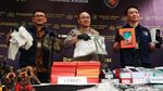 Penampakan 535 Bal Baju Impor Bekas yang Diamankan Polda Metro