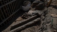 Tembok kota Barcelona ini dulu adalah galangan kapal Barcelona yang dibangun antara tahun 1280 hingga 1300, dilansir dari laman kota Barcelona. 