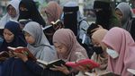 Ratusan Remaja Ngaji Bersama di Alun-alun Klaten