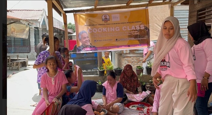 Relawan Ganjar Gelar Kelas Masak Makanan Ramadan Khas Melayu Relawan Ganjar Gelar Kelas Masak Makanan Ramadan Khas Melayu