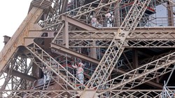 Sambut Olimpiade 2024, Menara Eiffel Paris Direnovasi