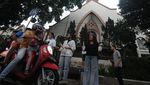 Potret Indahnya Toleransi, Umat Katolik Berbagi Takjil di Salatiga