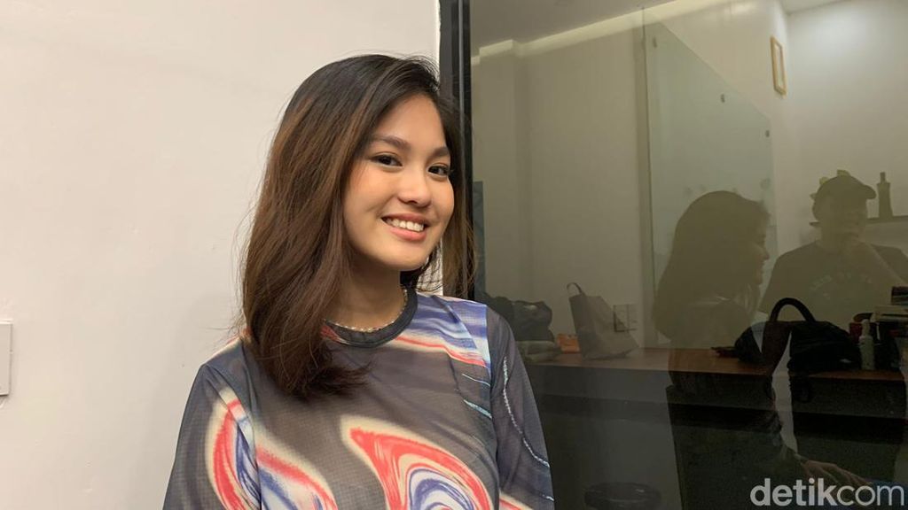 Curhat Lewat Uneasy, Andrea Tanzil Langsung Balikan Sama Mantan