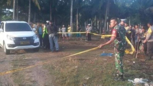 Anggota Staf Spripim Polda Gorontalo Briptu RF (28) ditemukan tewas di dalam mobil dinas Polri di Limboto Barat, Kabupaten Gorontalo.