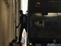 Video Warga soal Halte TransJ BNN Terbengkalai: Kalau Malam Seram