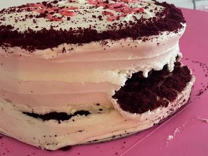 Kue red velvet Rp 1,4 juta, tapi tampilannya zonk