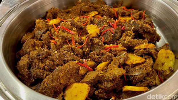 Menu buka puasa di hotel bintang 4 di Bandung.