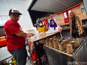 5 Lokasi Ngabuburit Keren Kota Madiun, Ada Kuliner di Gerbong KA-Petik Buah