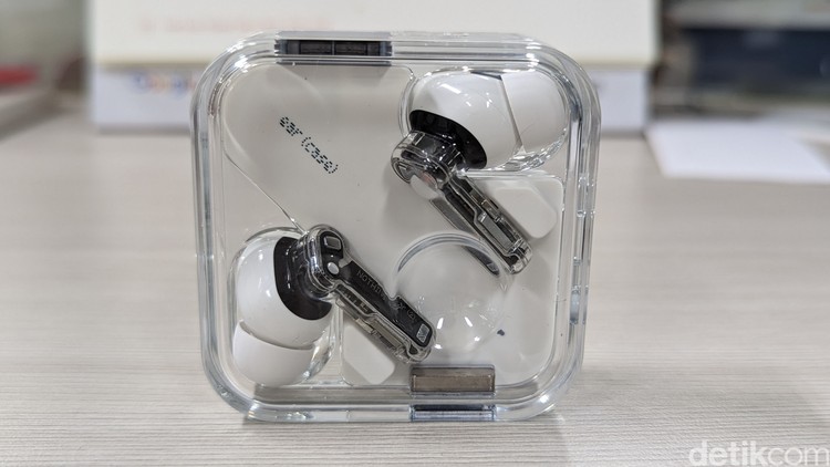 Nothing Ear (2) Nothing Ear (2)