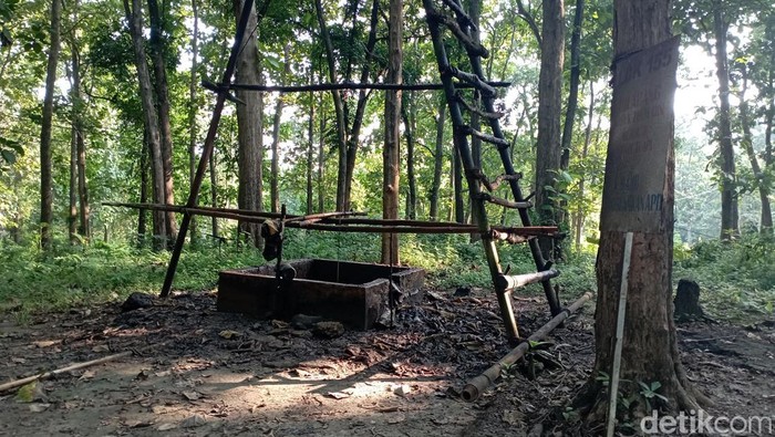 Pertambangan minyak sumur tua di Desa Ledok, Kecamatan Sambong, Kabupaten Blora. Foto diunggah Sabtu (25/3/2023).