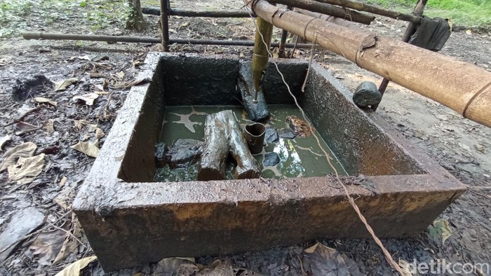 Pertambangan minyak sumur tua di Desa Ledok, Kecamatan Sambong, Kabupaten Blora. Foto diunggah Sabtu (25/3/2023).