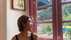 Momen Rachel Florencia saat Hangout di Kafe Kekinian