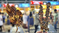 Sate Cumi dan Kimchi Berbalut Daging Viral Ada di G Town Square