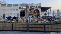 Pasar yang sudah berdiri sejak 250 tahun yang lalu ini berlokasi di Kota Doha, Qatar. Eksotika Souq Waqif semakin populer, sejak Qatar menjadi tuan rumah Piala Dunia 2022. Foto: detikcom/Riska Fitria