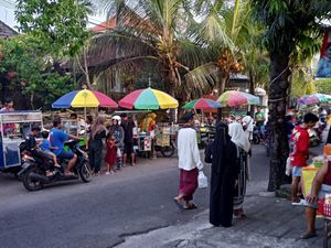 Berburu Menu Buka Puasa Murah Meriah di Pasar Ramadan Tunggal Sari