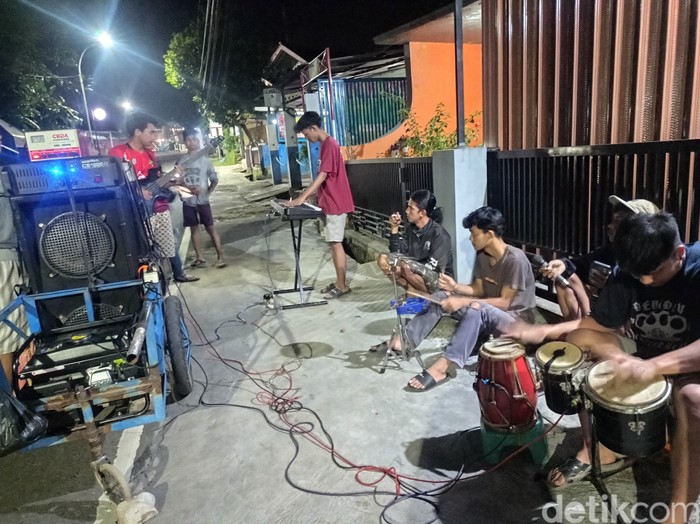 Tradisi Obrog-obrog di Majalengka.