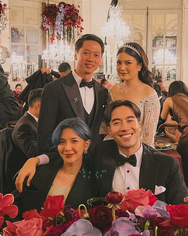 Vidi dan Sheila pun hadir di acara resepsi Kevin Sanjaya dan Valencia Tanoesoedibjo yang ddigelar di Château de Vaux-le-Vicomte. Foto: dok. Instagram