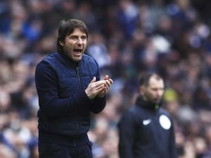 Conte di Antara Klub Inggris atau Bayern Munich