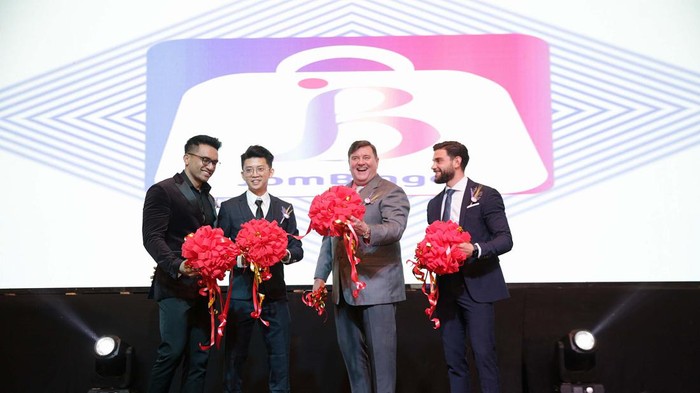 Bisnis e-Commerce, Penggerak Ekonomi Digital Bisnis e-commerce di Indonesia terus tumbuh. E-commerce merupakan motor penggerak dari ekonomi berbasis digital.