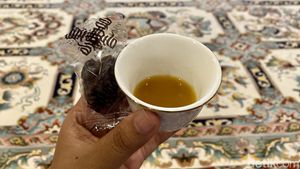 Begini Cara Menyajikan Kopi ala Orang Arab yang Penuh Makna