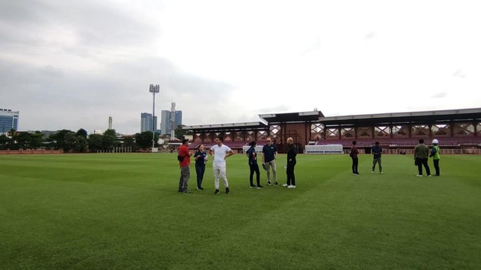 FIFA melakukan pengecekan final stadion GBT Surabaya menjelang Piala Dunia U-20 2023.