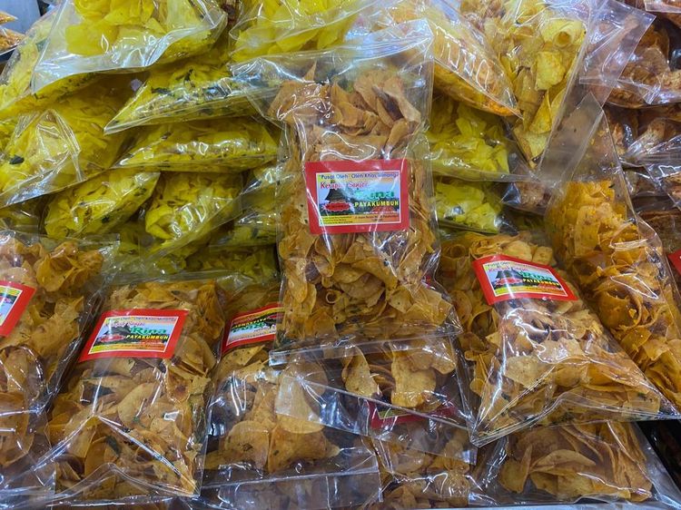 Lengkap! Ini Pusat Oleh-oleh Keripik dan Rendang di Payakumbuh