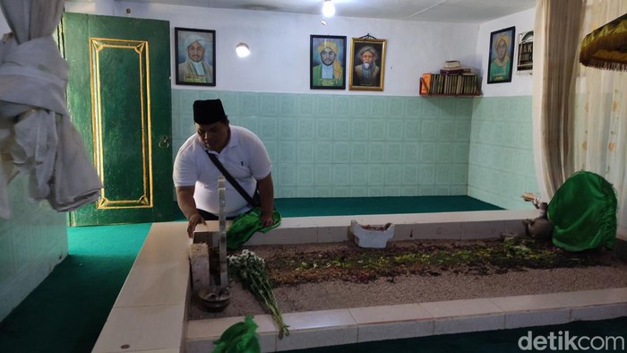 Makam Ki Ageng Gribig Malang