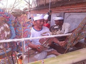 Pementasan Wayang Lemah di Bali: Fungsi, Properti, dan Filosofinya