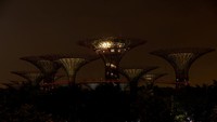 Begini pemandangan di Gardens by the Bay di Singapura saat Earth Hour. REUTERS/Edgar Su.