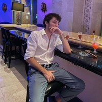 Aiden Pleterski merupakan raja kripto muda yang secara profile-nya terlihat tajir melintir. Namun, ternyata pria 24 tahun itu melakukan penipuan. Foto: dok. Instagram/ @aiden.ptrs