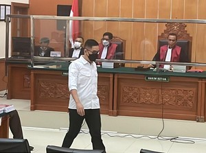 AKBP Dody Sindir Irjen Teddy Lewat Pleidoi: Bintang Harusnya Tak Bakar Melati