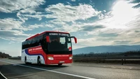 2 Bulan Naik Bus Keliling Eropa, Biayanya Rp 368 Juta. Mau?
