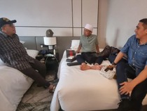 IAS Besuk Ustaz Dasad yang Dirawat di RS Singapura: Kondisinya Membaik