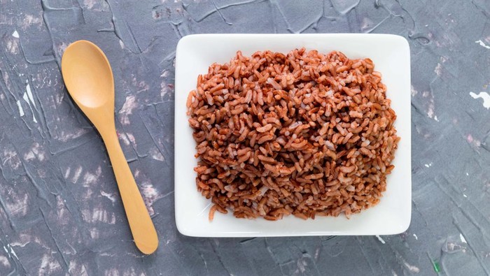 Ini yang Akan Terjadi Pada Tubuh Jika Makan Nasi Merah Setiap Hari