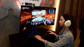 Monitor OLED Makin Populer di Kalangan Gamer