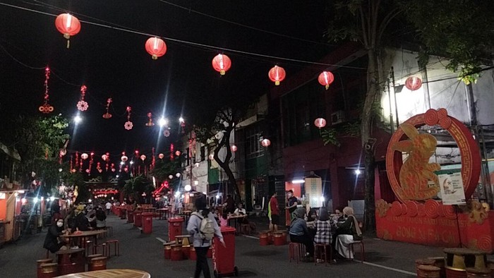 Kawasan Wisata Kuliner Kya-Kya Surabaya yang buka setiap hari selama Ramadhan Kawasan Wisata Kuliner Kya-Kya Surabaya yang buka setiap hari selama Ramadhan