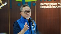 Pelarangan impor pakaian bekas ini bukan hal yang baru, tapi sudah diterapkan sejak tahun 2015 melalui Peraturan Menteri Perdagangan Nomor 51 tahun 2015  tentangLarangan Impor Pakaian Bekas dan Peraturan Menteri Perdagangan Nomor 40  tahun 2022 tentang Perubahan Atas Peraturan Menteri Perdagangan Nomor 18 Tahun  2021 Tentang Barang Dilarang Ekspor dan Barang Dilarang Impor.